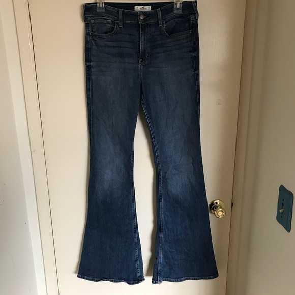 High rise flare jean lightly worn - Picture 1 of 4